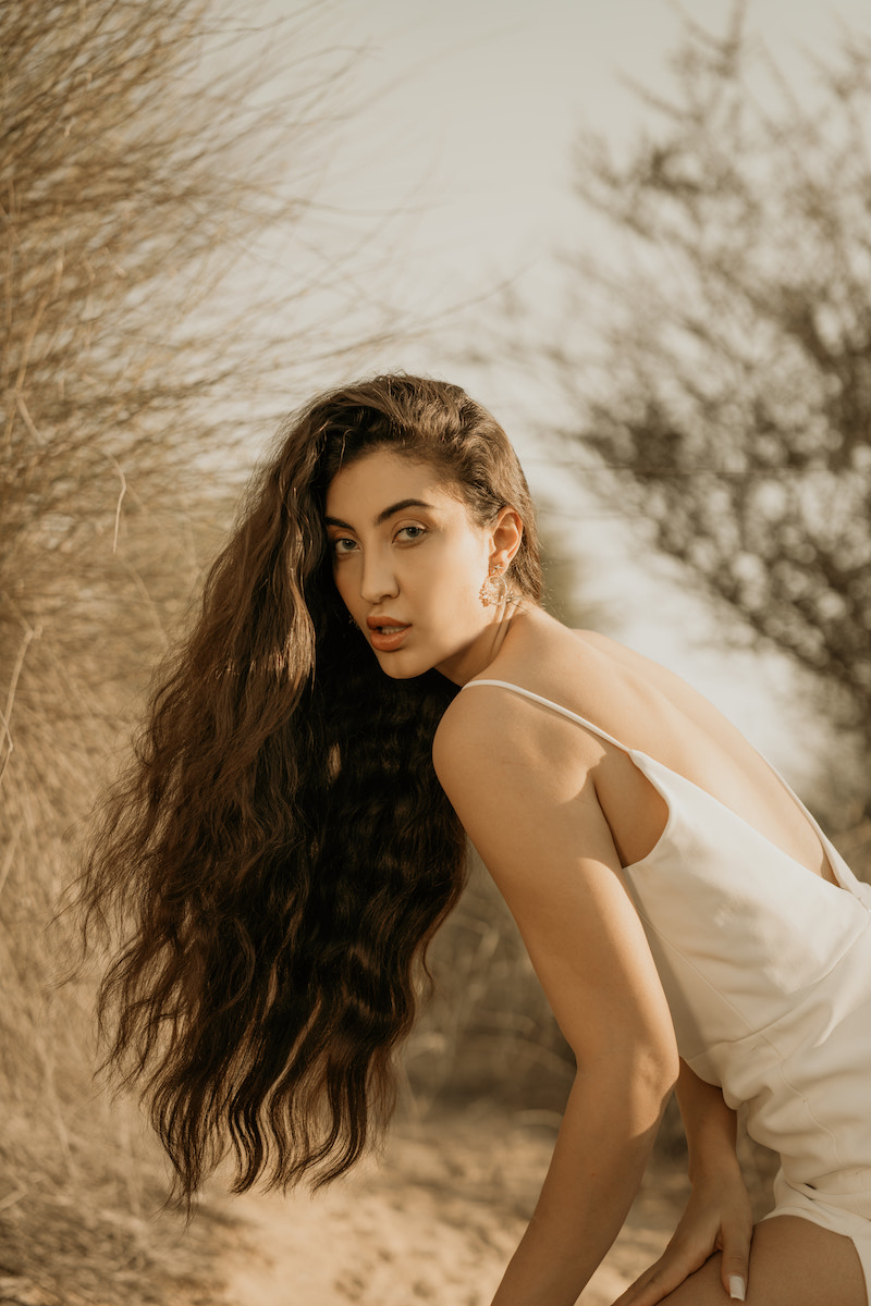 Modern bride styled by Joanna Southwell in a desert - captured at an editorial photoshoot